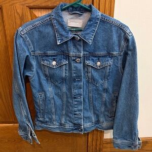 Everlane Classic Denim Jacket, Small, EUC